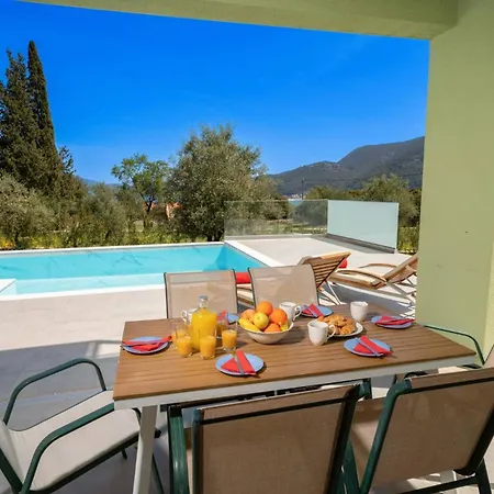 빌라 Mandolin By 사미